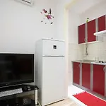 アパート ラ ミラージュ